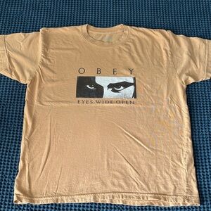 Obey t-shirt Small